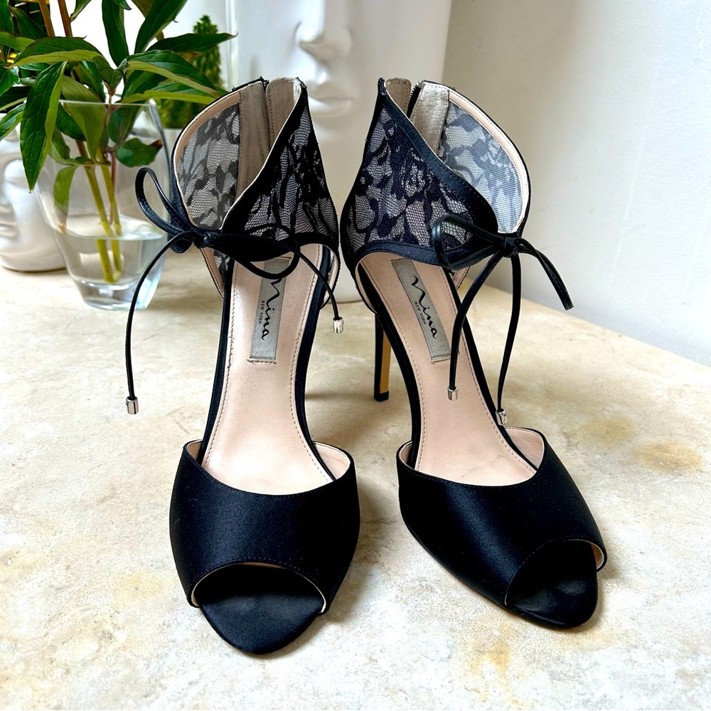 Nina Satin and lace open toed zip back stiletto heeled black pumps EUC!